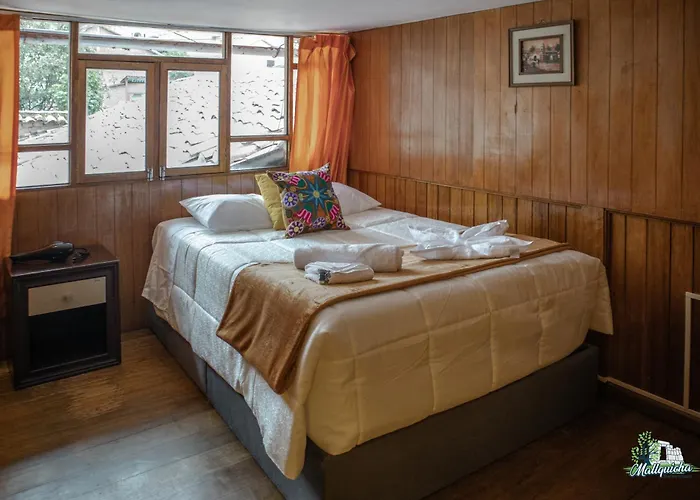 Warm And House With Spectacular View Of *