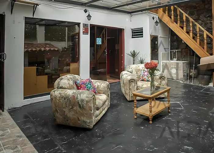 Warm And House With Spectacular View Of Gasthuis